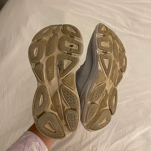 Hoka Bondi 8 Sneakers - Picture 3 of 5